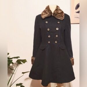 Laundry by Shelli Segal Princess Coat